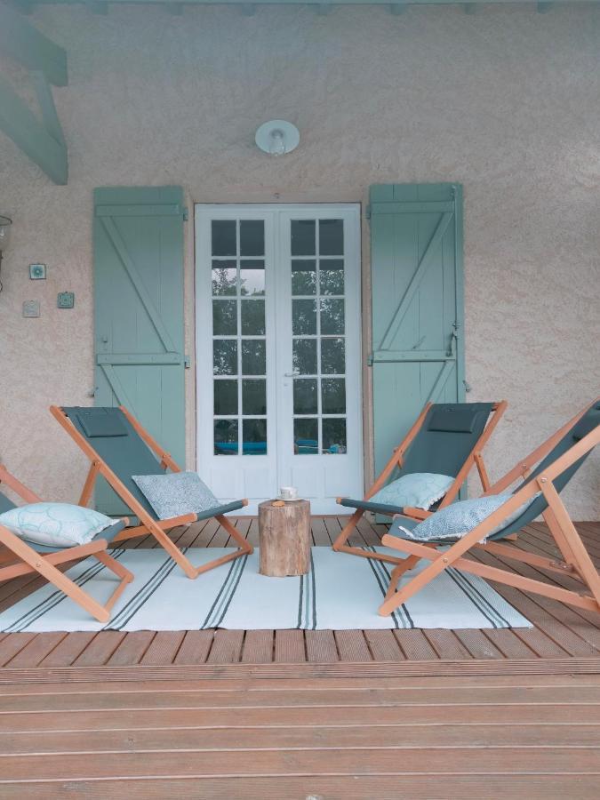 Chambre Familiale Anna "Mon Lit Au Pre" , Jusqu'A 4 Adultes Et 2 Enfants Avec Piscine Familles, Couples Ou Femmes Seulement Pontours Exterior foto